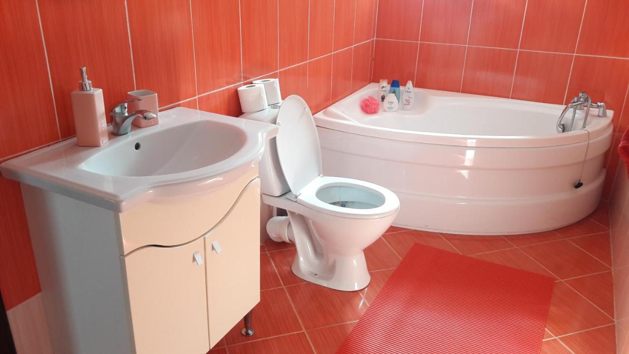 Vila Roxana Pangarati Luaran gambar